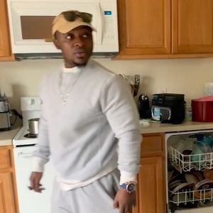 Meet your Posher, Raymond